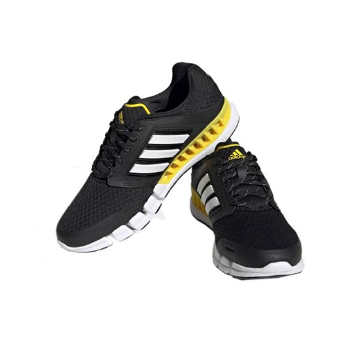รองเท้าวิ่ง Adidas CC Revoluti - Running Gear Adidas บทวิจารณ์และราคา