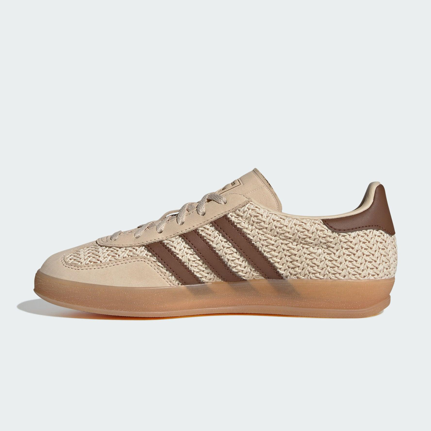 รองเท้าผ้าใบผู้หญิง Adidas รุ่ - Running Gear Adidas บทวิจารณ์และราคา