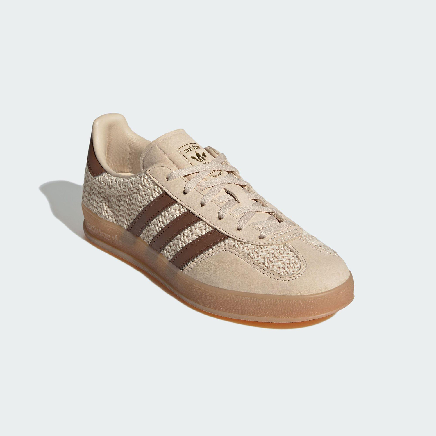 รองเท้าผ้าใบผู้หญิง Adidas รุ่ - Running Gear Adidas บทวิจารณ์และราคา