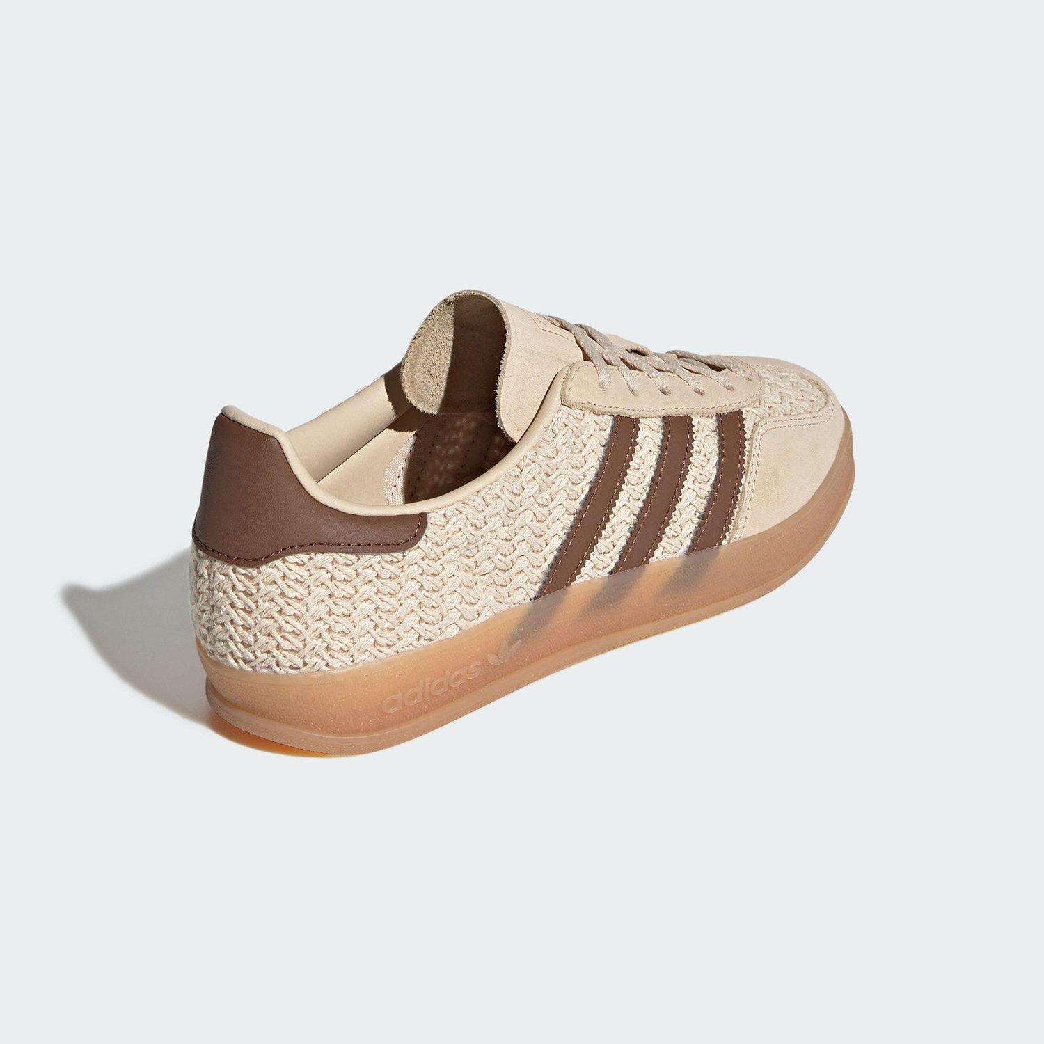 รองเท้าผ้าใบผู้หญิง Adidas รุ่ - Running Gear Adidas บทวิจารณ์และราคา